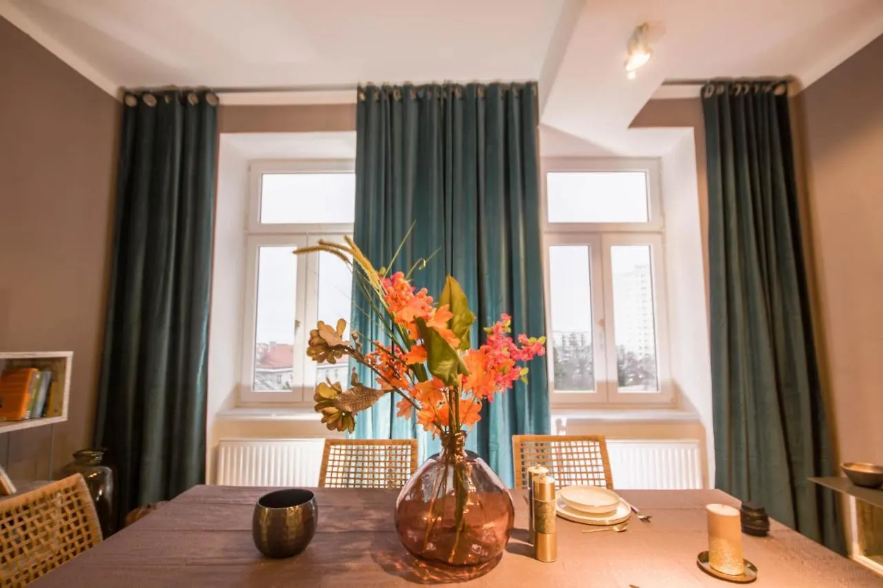 Apartamento Charming Apartment: Only 10 Minutes To The Center Viena
